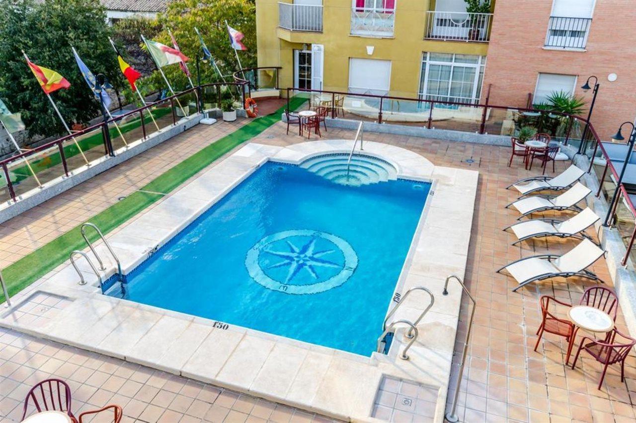Hotel Infanta Cristina Jaén Exterior foto
