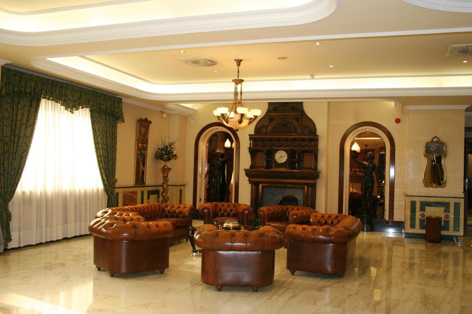 Hotel Infanta Cristina Jaén Interior foto